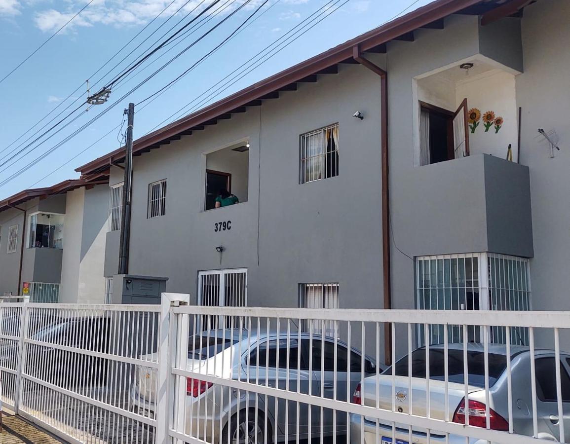 Apartamento Ubatuba - Praia Grande - 200M Da Praia Ngoại thất bức ảnh